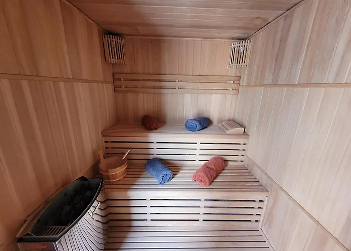 La Colline Gersoise-piscine-sauna * La Sauvetat (Gers)